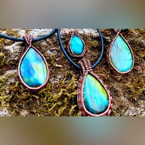 Handmade Labradorite copped necklaces